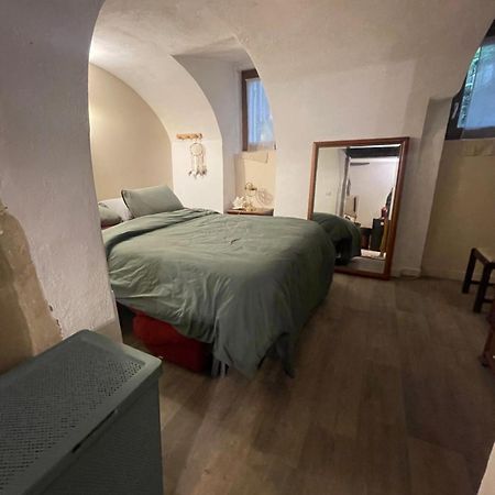 Rent Big Room With Breakfast Free In Old City Nancy Dış mekan fotoğraf