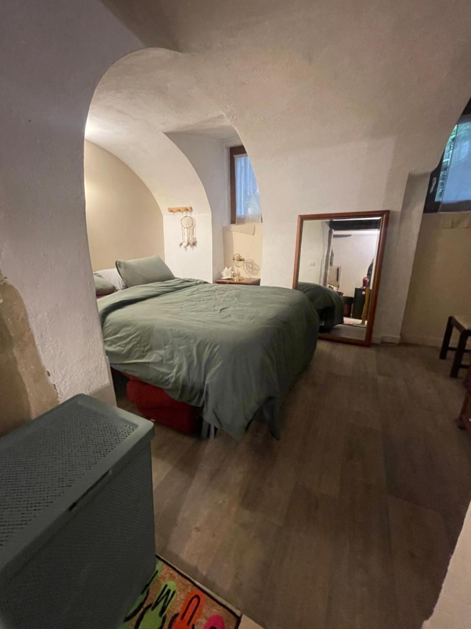 Rent Big Room With Breakfast Free In Old City Nancy Dış mekan fotoğraf