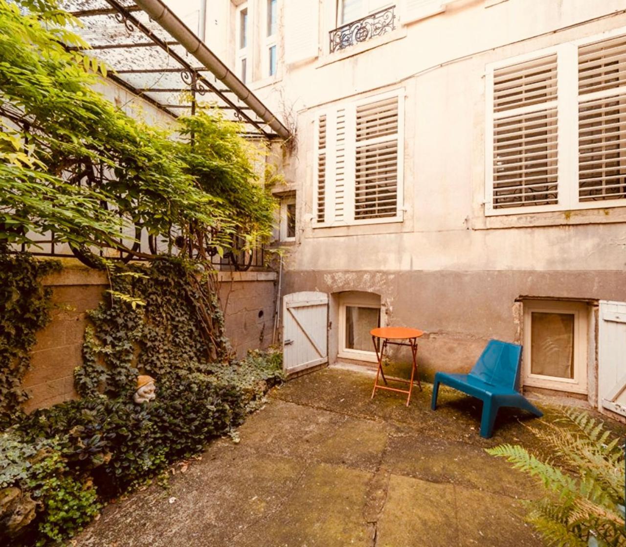 Rent Big Room With Breakfast Free In Old City Nancy Dış mekan fotoğraf