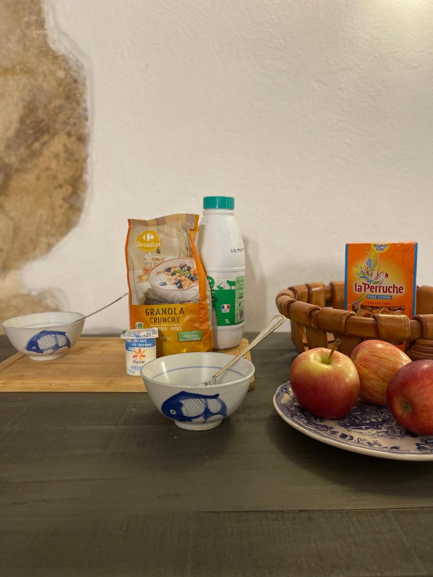 Rent Big Room With Breakfast Free In Old City Nancy Dış mekan fotoğraf