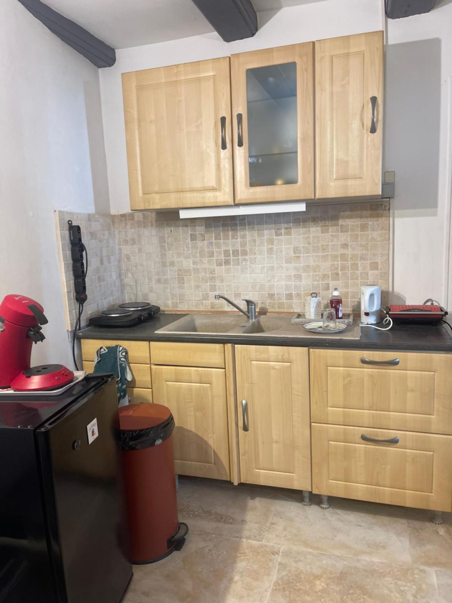 Rent Big Room With Breakfast Free In Old City Nancy Dış mekan fotoğraf